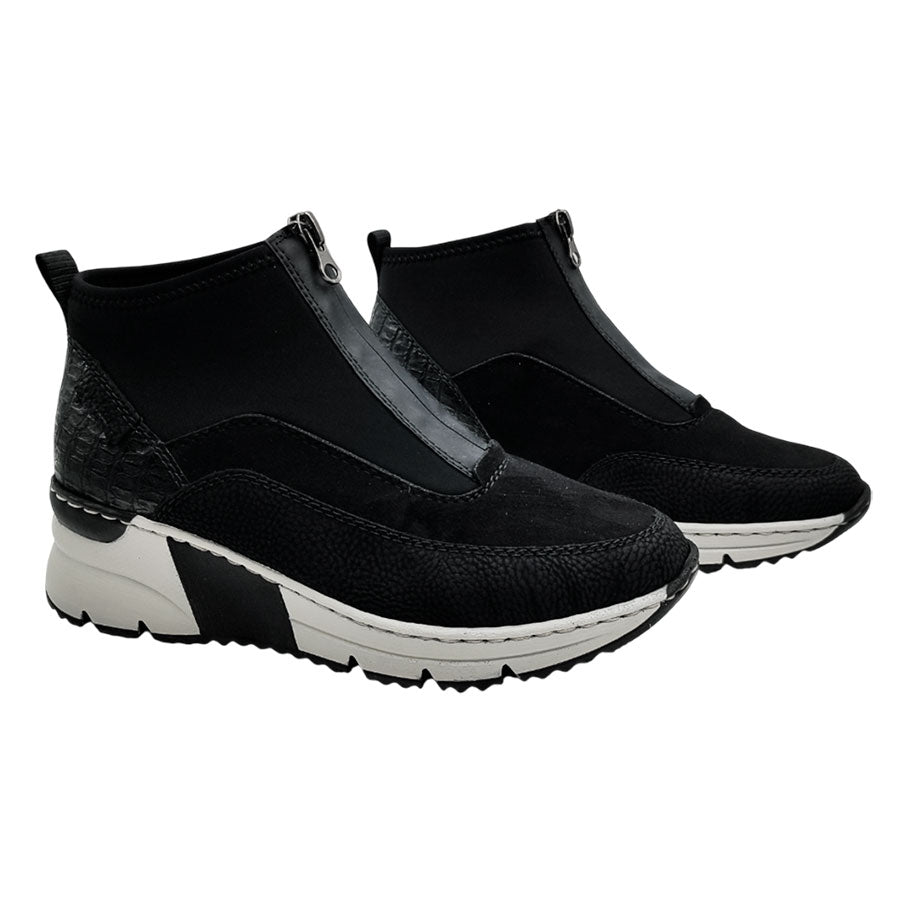 Botín con plataforma Rieker