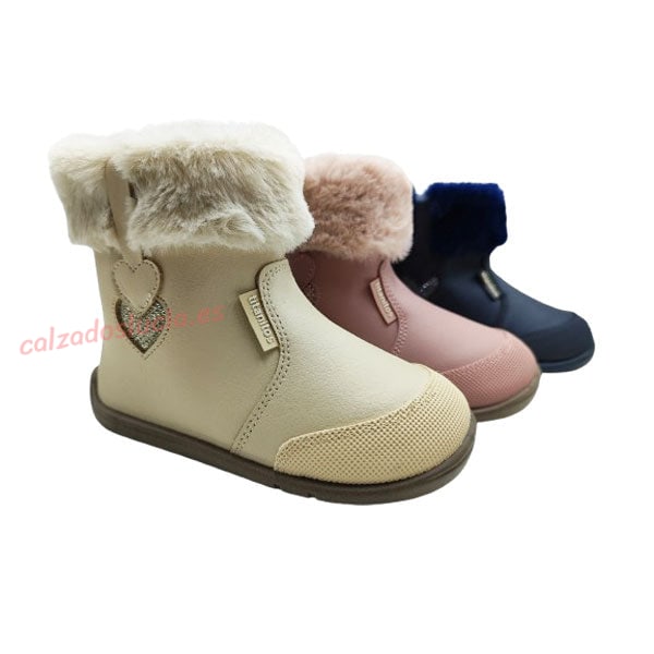 Botín de pelos con puntera Titanitos