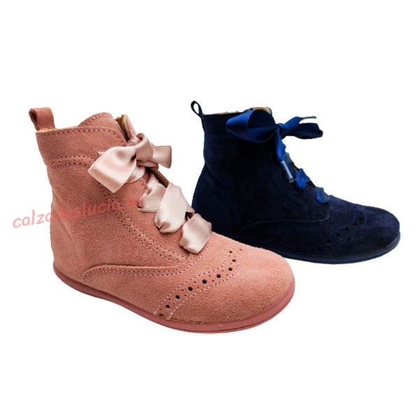 Botín de serraje tipo pascuala de Vul-Peques