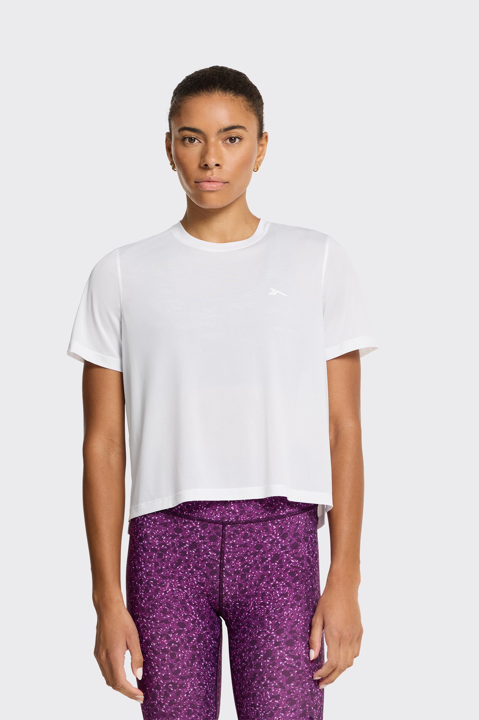 CAMISETA ESSENTIALS Tenth ABERTURA LATERAL MUJER