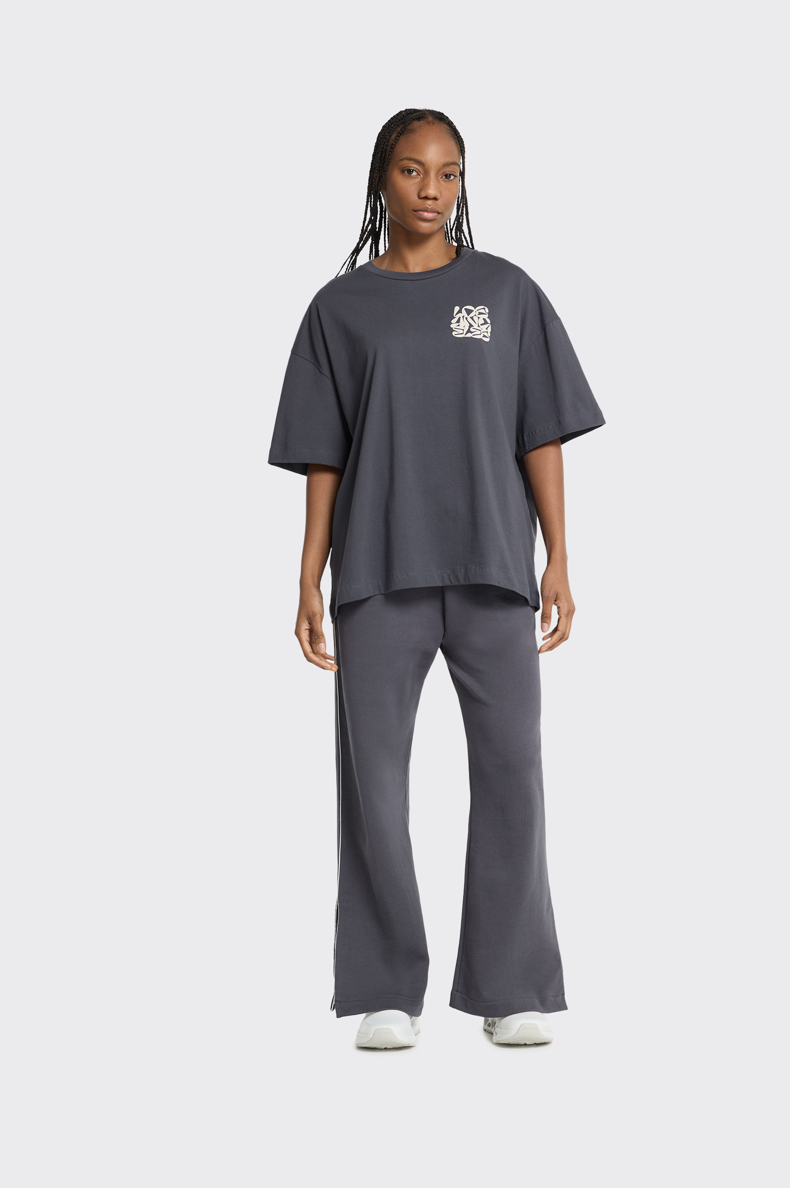 CAMISETA ESSENTIALS Tenth OVERSIZE MUJER