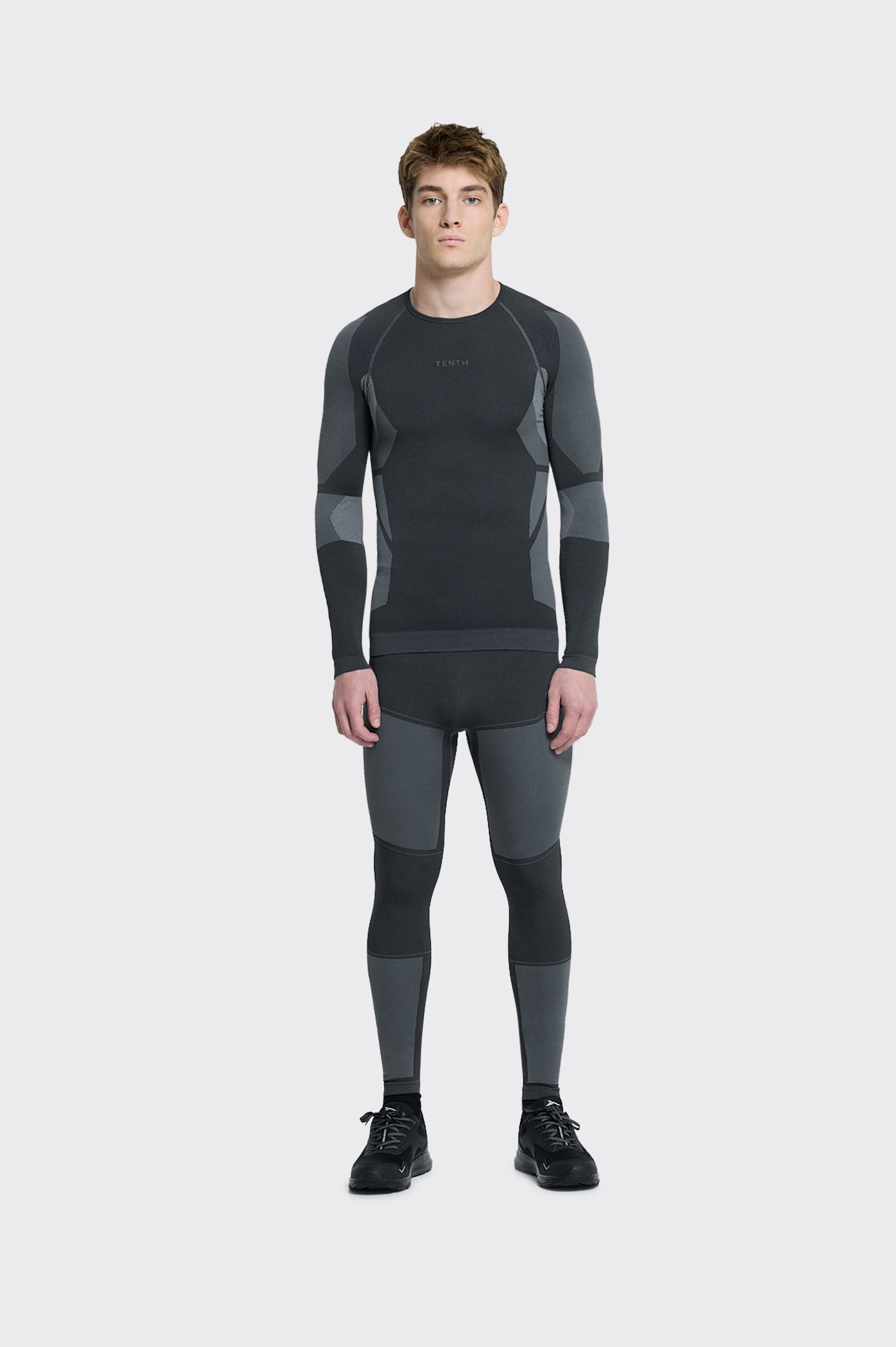 CAMISETA TÉRMICA ESSENTIALS Tenth SEAMLESS HOMBRE