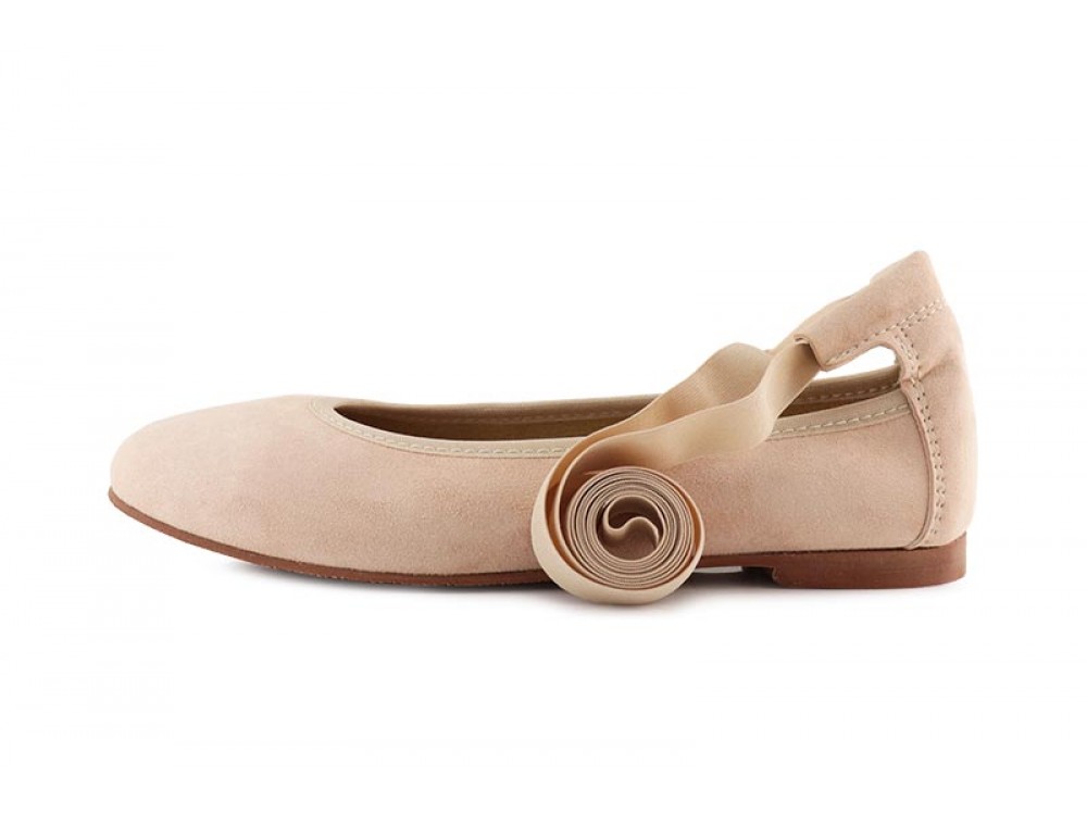 Bailarina en ante rosa con cintas al tobillo Jeromin