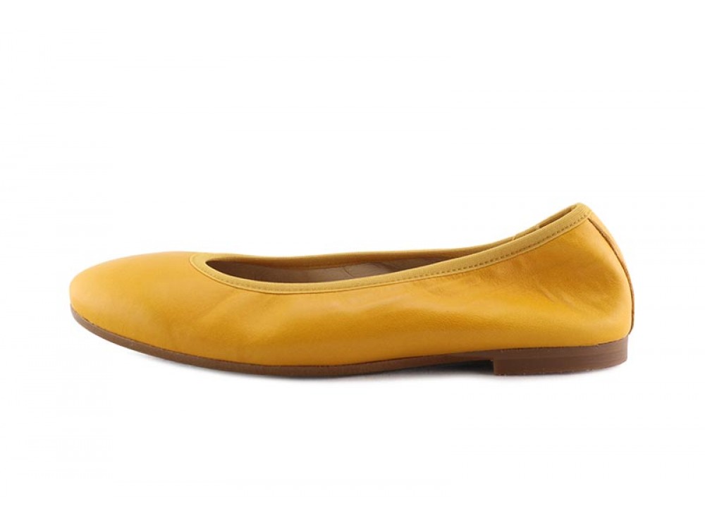 Bailarina piel mostaza sin lazo Jeromin