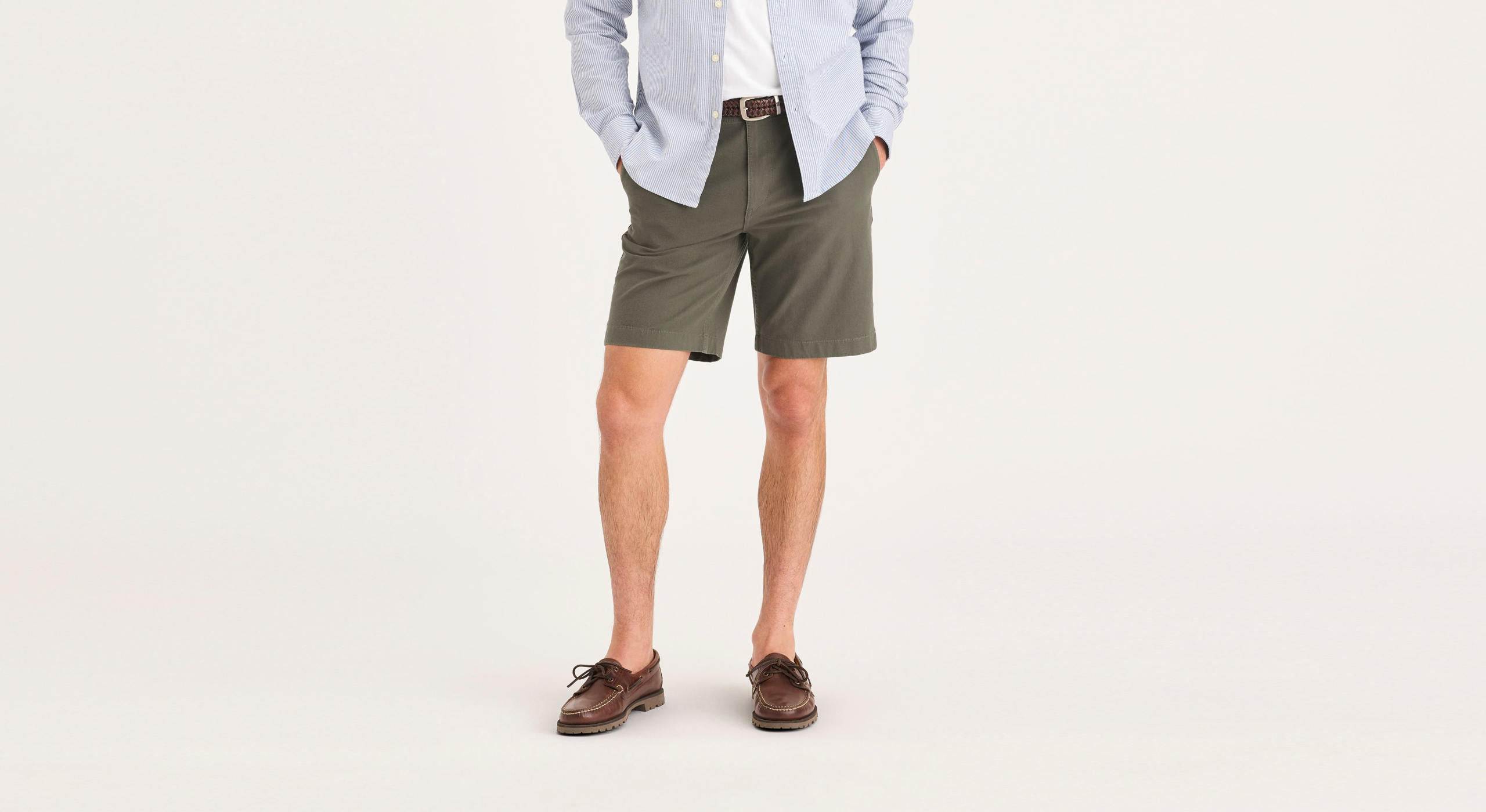 Alpha Chino Shorts, Straight Fit
