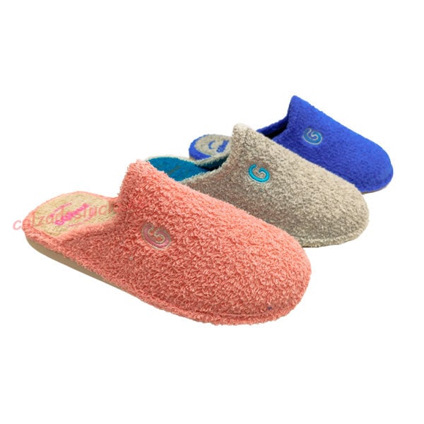 Zapatilla de casa en rizo por Gomus