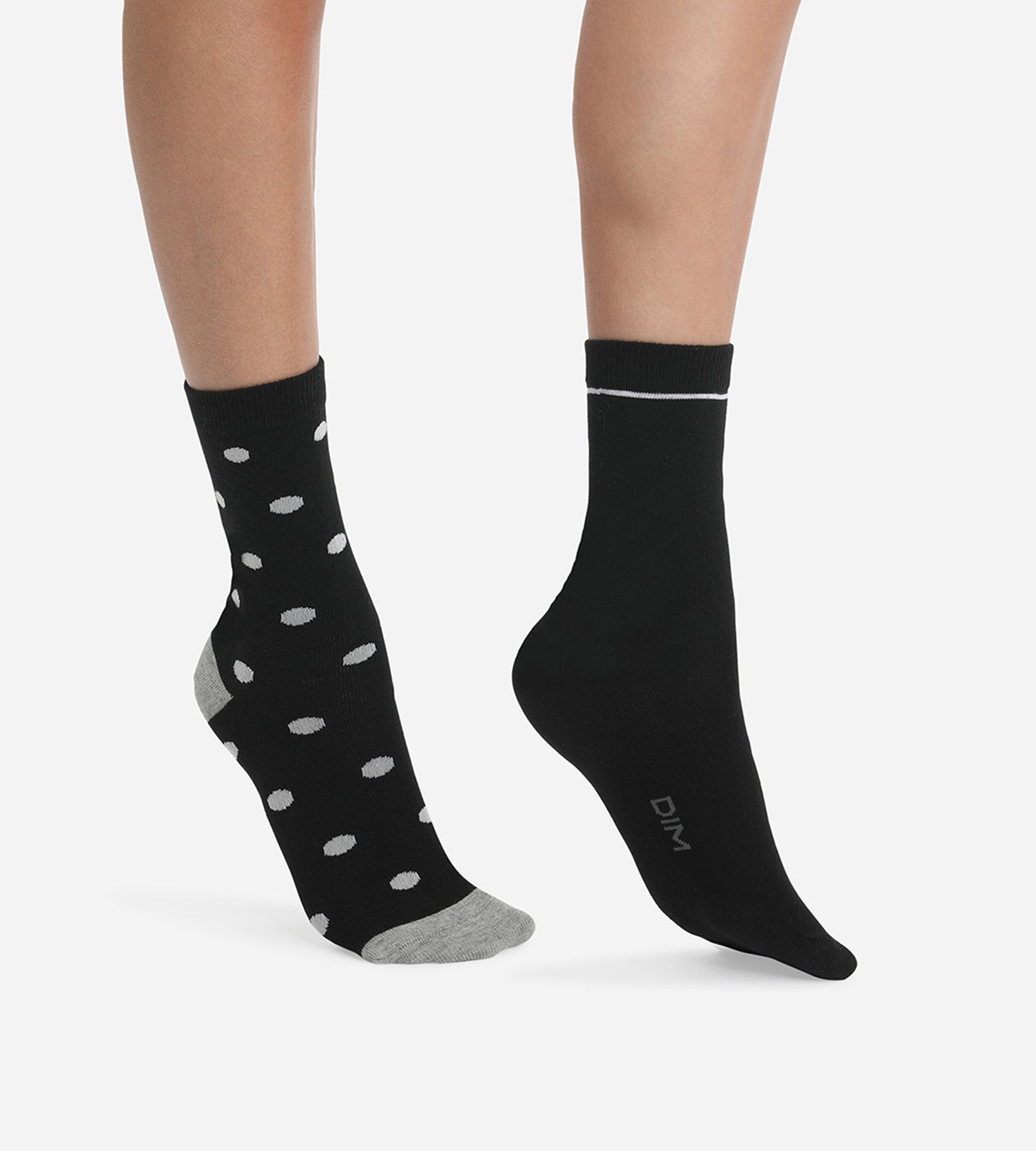 Pack of 2 pairs of women's socks Black with large polka dots Dim Coton Style