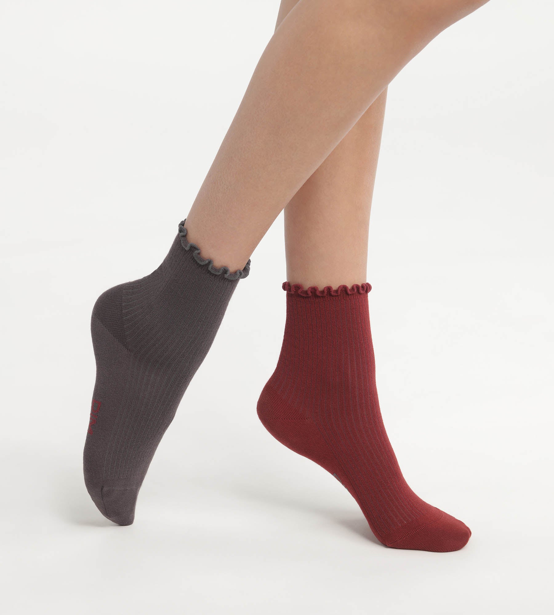 Pack of 2 Red Dim Modal Women's Ruffle Socks
