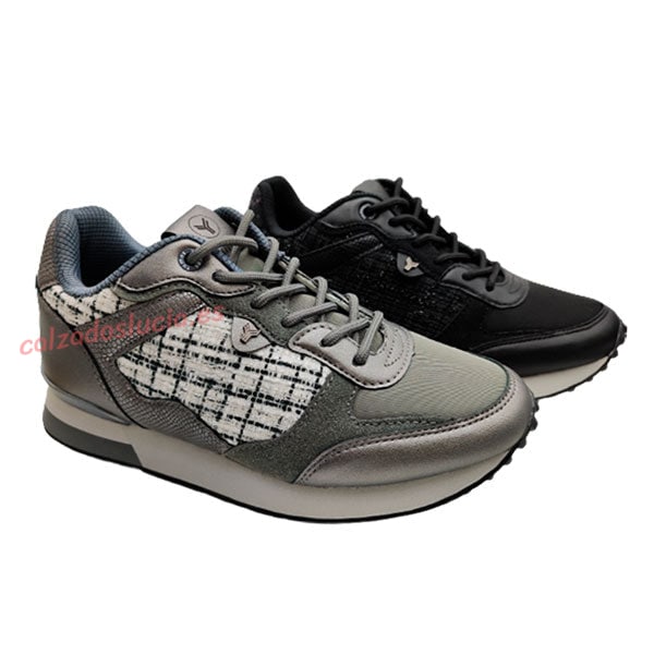 Zapatilla con cuña interna modelo Haku de Yumas