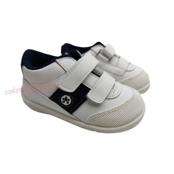 Deportivo blandito de peques por Titanitos