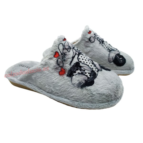 Zapatilla de casa vespa de Garzón