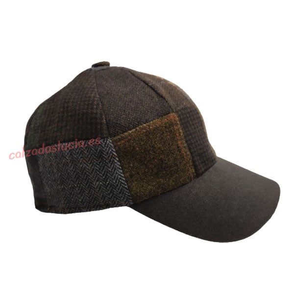 Gorra con visera patchwork