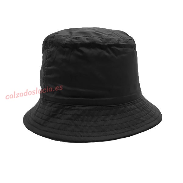 Gorro impermeable reversible en nylon y tejido polar