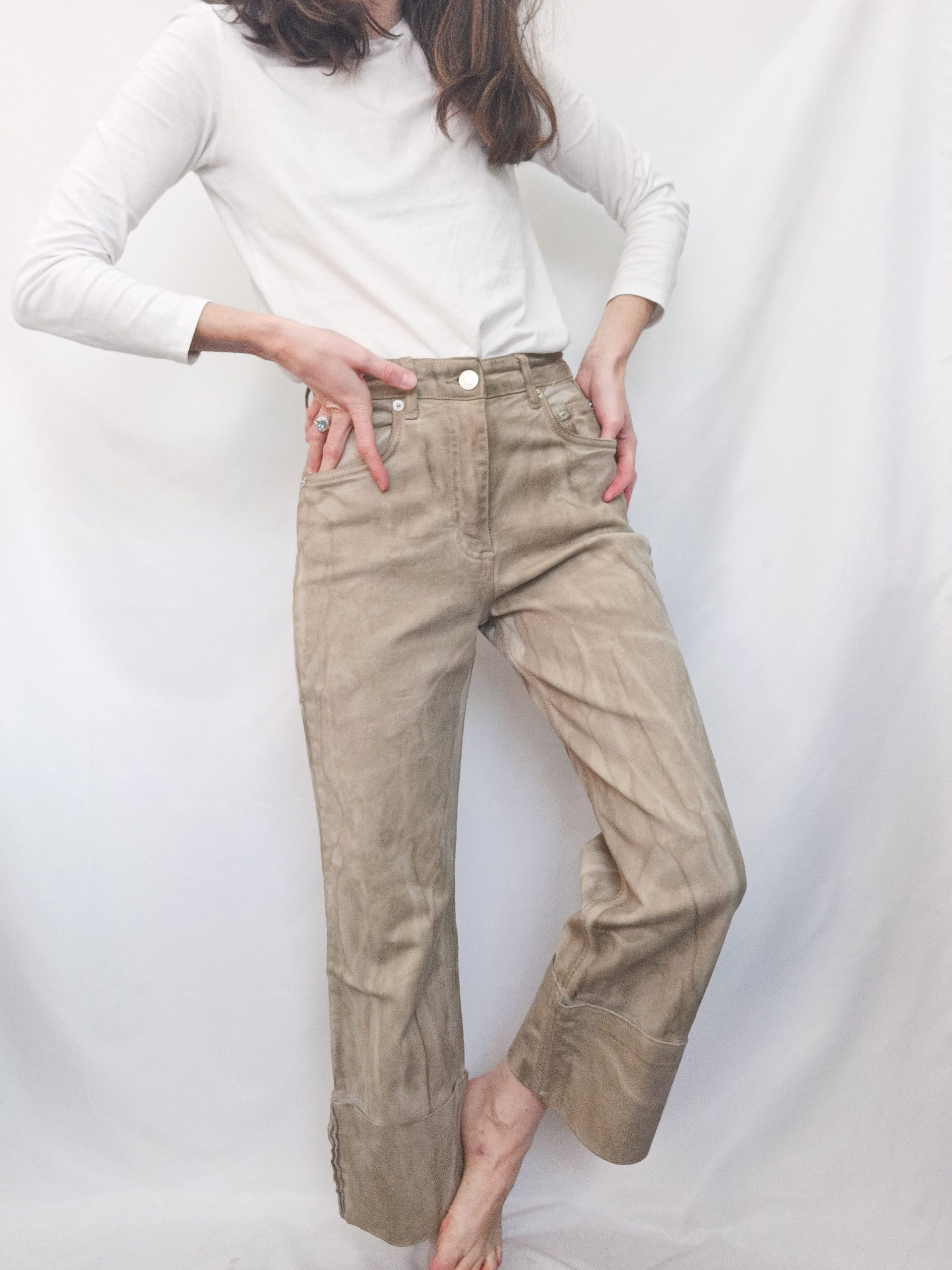 ZARA. Pantalón efecto lavado T.36