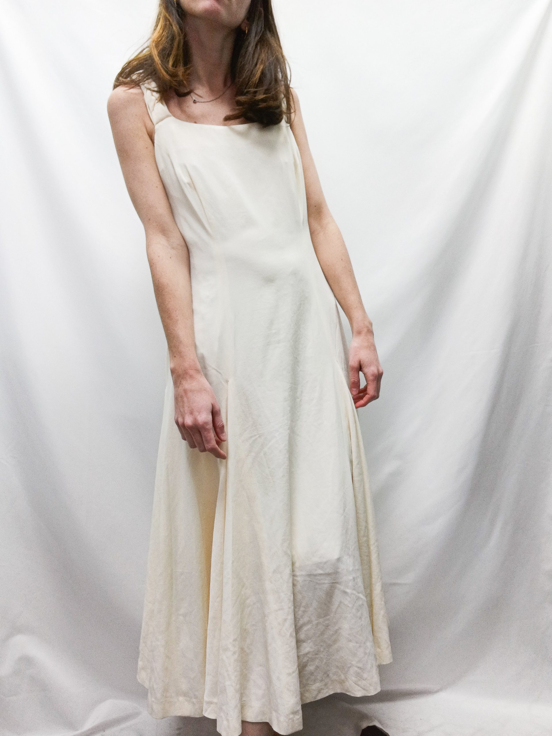 PILAR SAN JUAN. Vestido largo color crema de tirantes trenzados T.U (S/M)