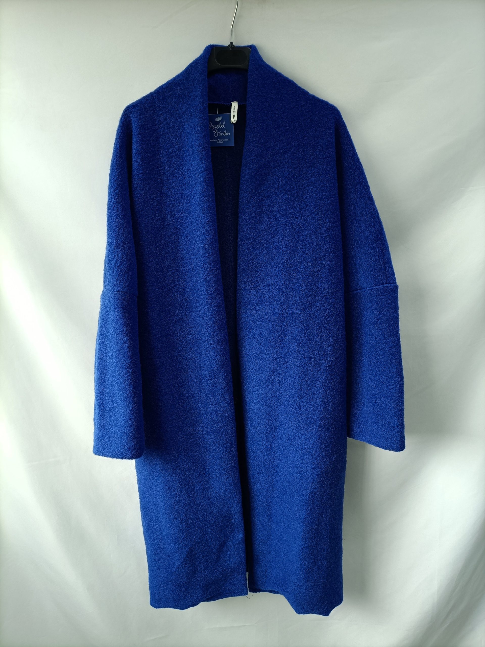 MARIBEL FUENTES. Abrigo paño azul T.u (m/l)
