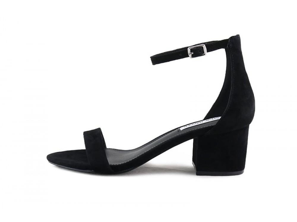 Sandalia de tacón bajo con hebilla Steve Madden