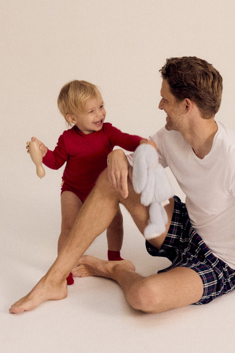 Body bebé básico cuello alto rojo