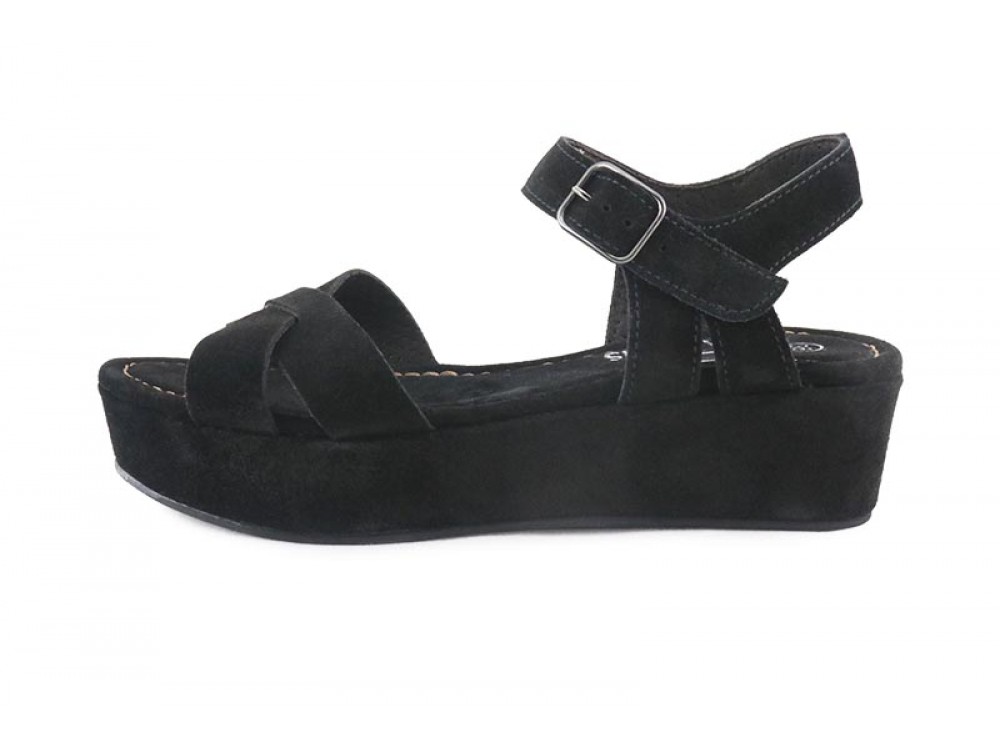 Sandalia ante negro plataforma baja Pepa & Cris