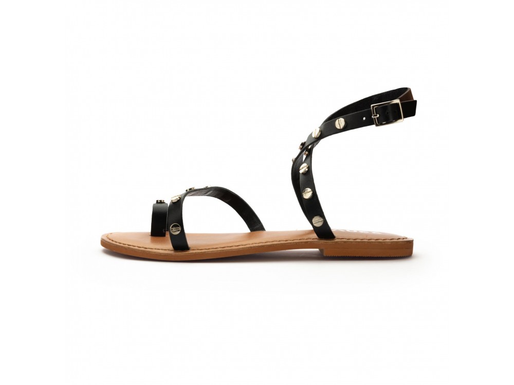 Sandalia negra con tachuelas MILBA de 200V