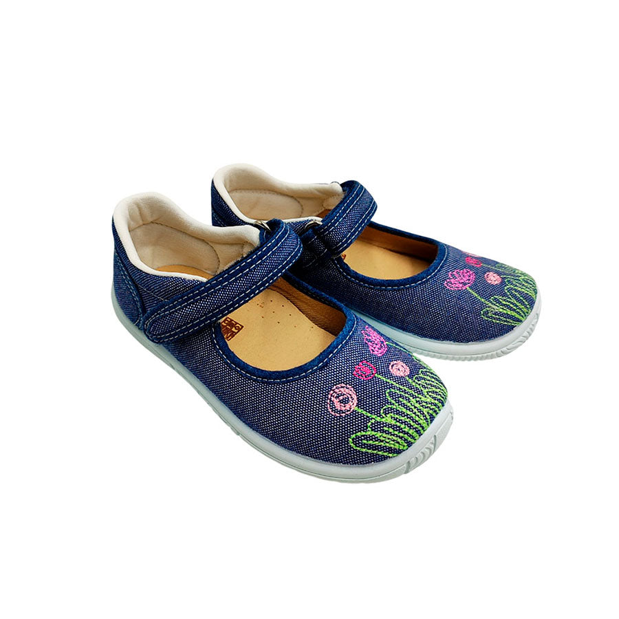 Mercedita vaquera con tulipanes de Vulca-Bicha