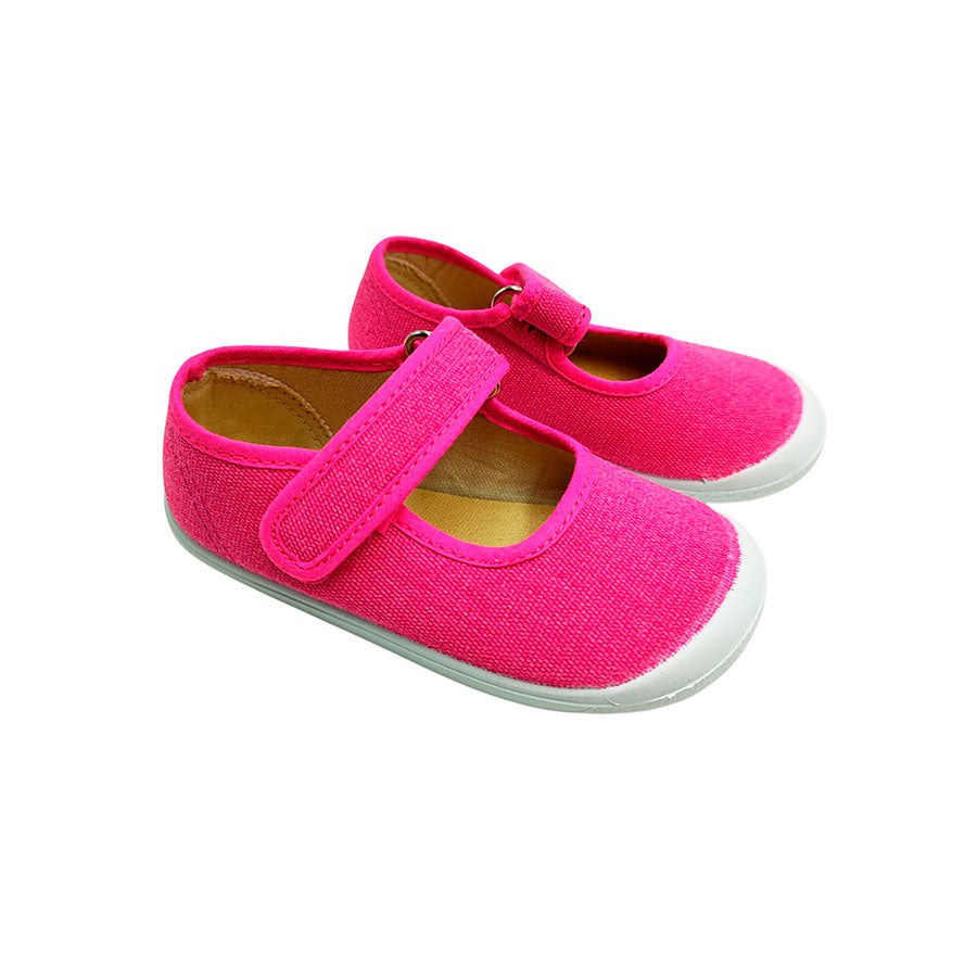 Mercedita respetuosa en lona Vul-Peques