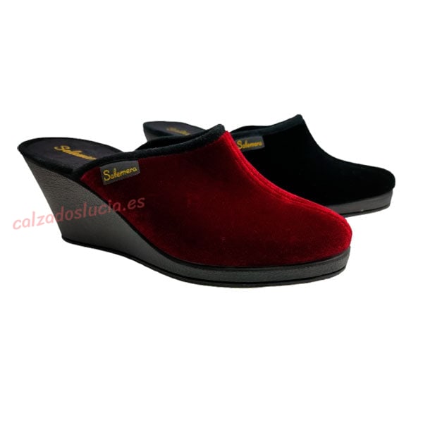 Zueco alto de elegante terciopelo Salemera