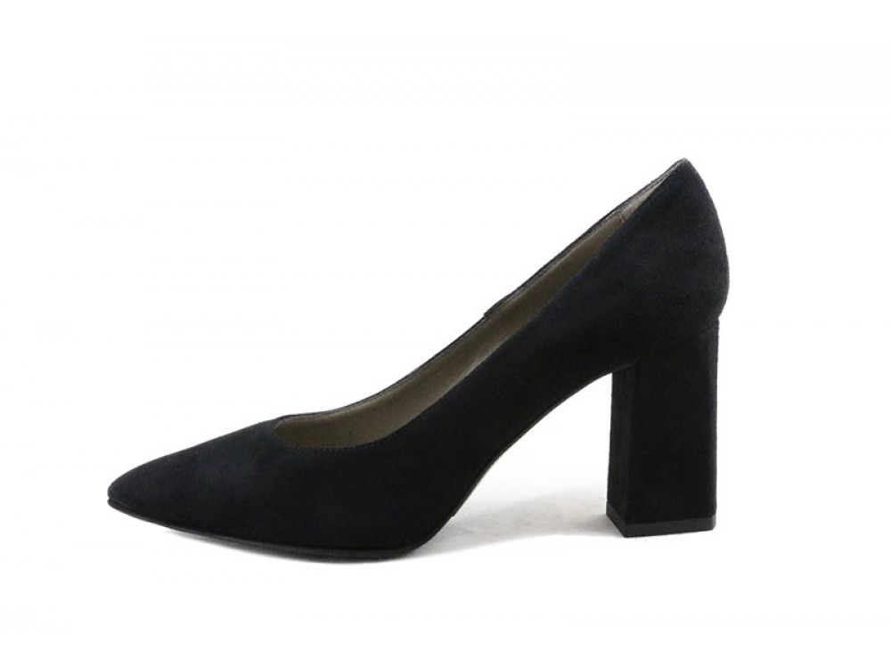 Zapato de salón en serraje negro con tacón Cafe Noir