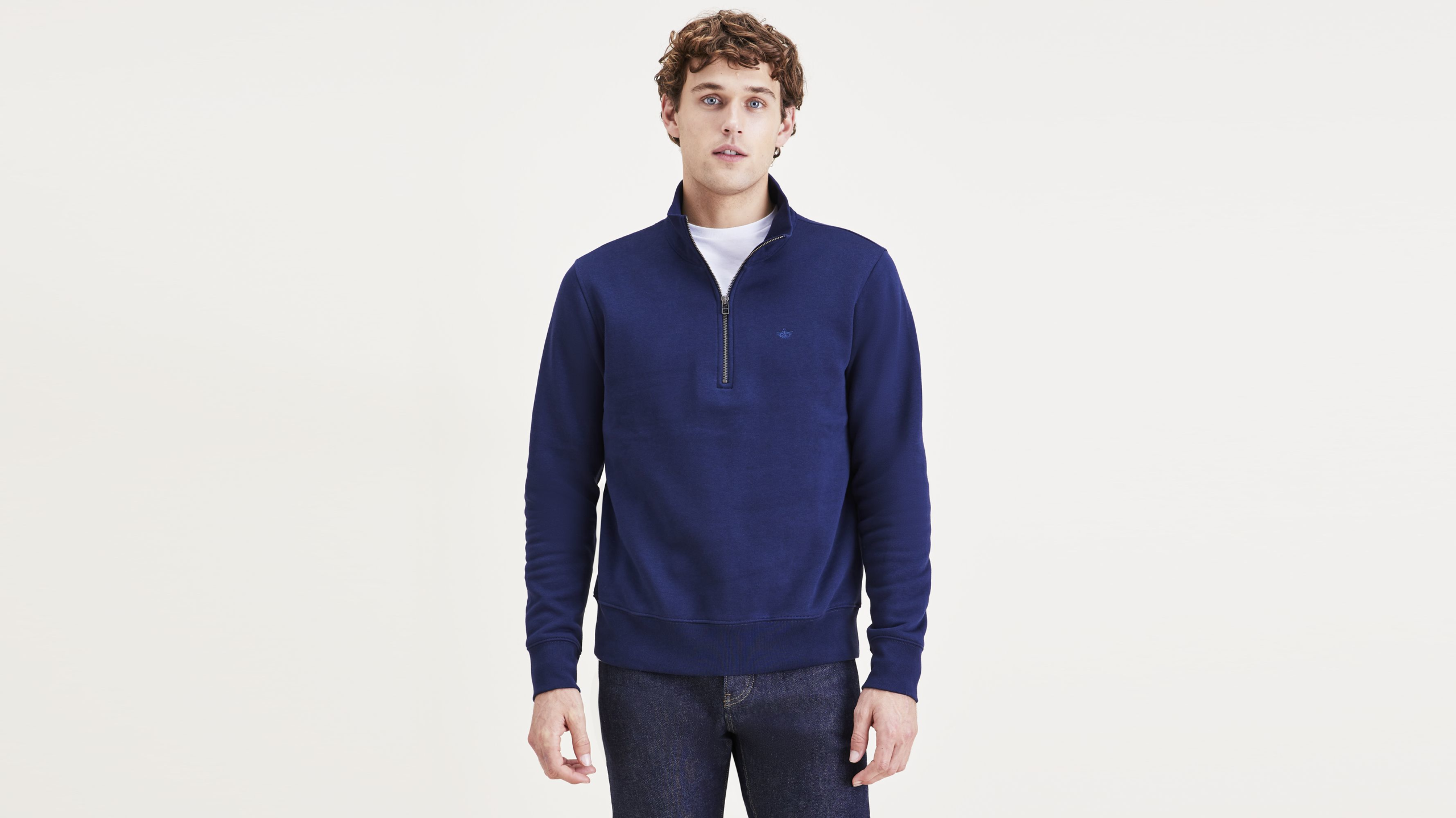 Men's Regular Fit Quarter-Zip Fleece