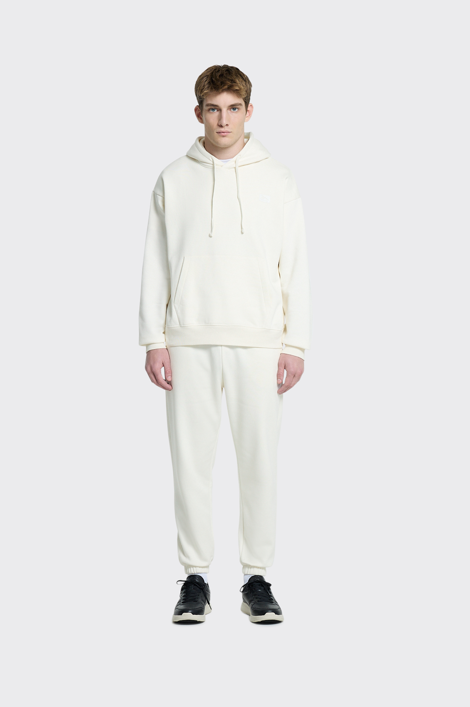 PANTALÓN ESSENTIALS Tenth GOMA HOMBRE