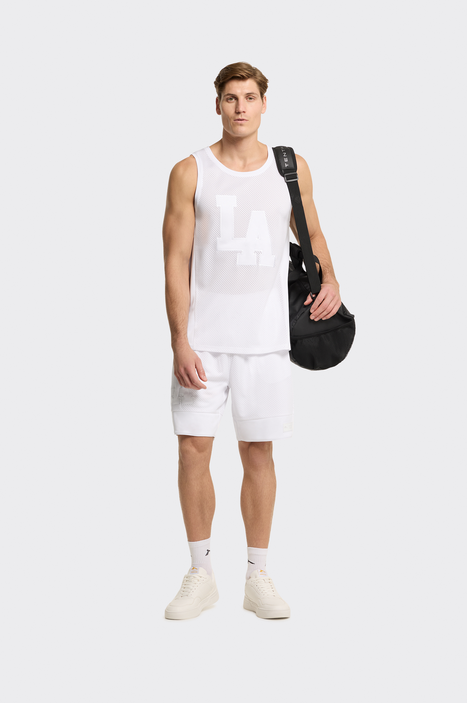 SHORT EXCLUSIVES Tenth MESH BORDADOS HOMBRE