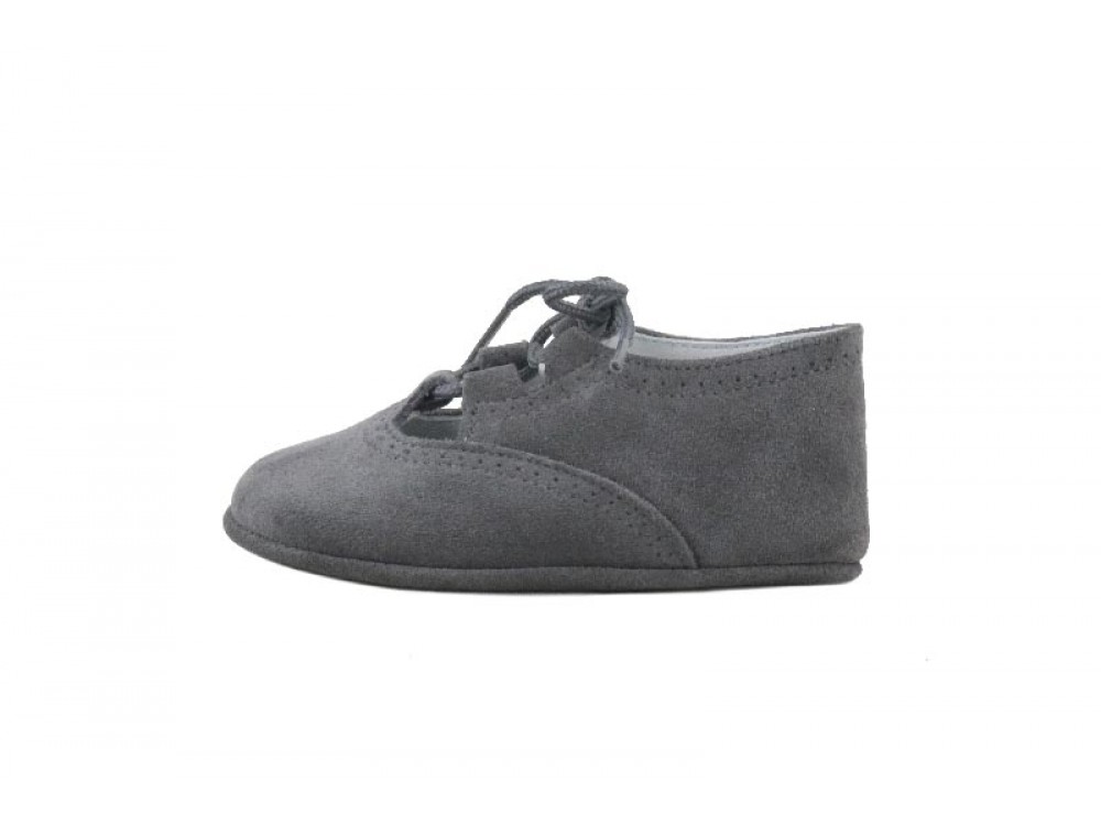 Zapatito de cuna ante gris SP112 de Jeromín