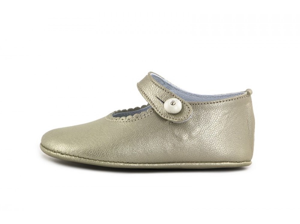 Merceditas de cuna piel champan con botón Jeromín