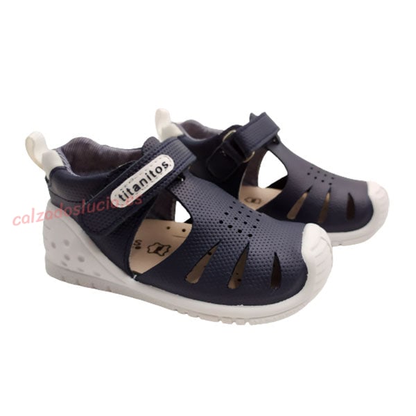 Sandalia cerrada Stabilizer niño Titanitos