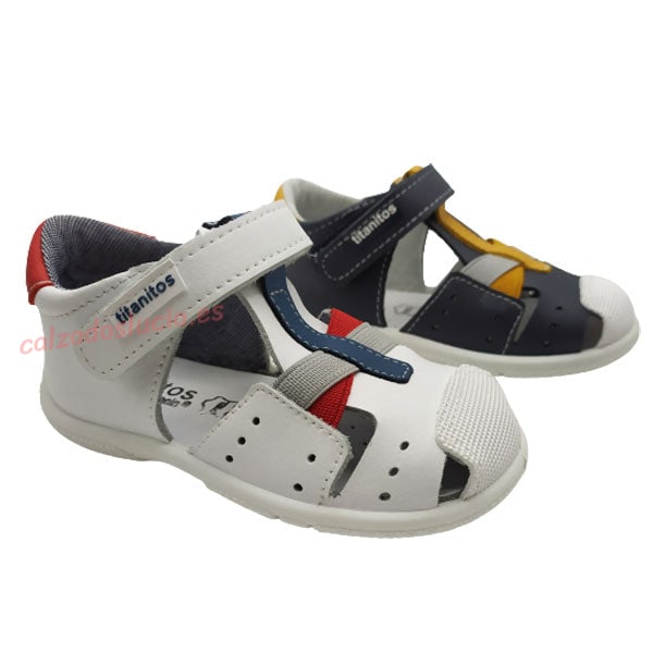 Zapato sandalia lavable color combinado de Titanitos
