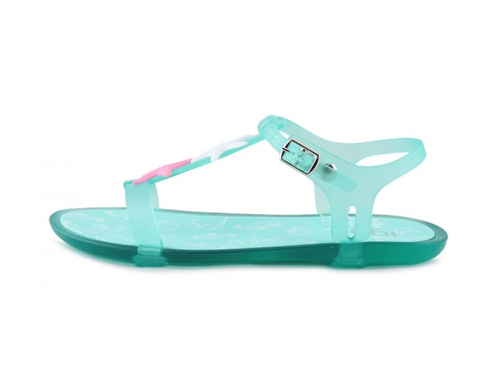 Sandalia verde agua con estrellas en el empeine y hebilla tricia Igor