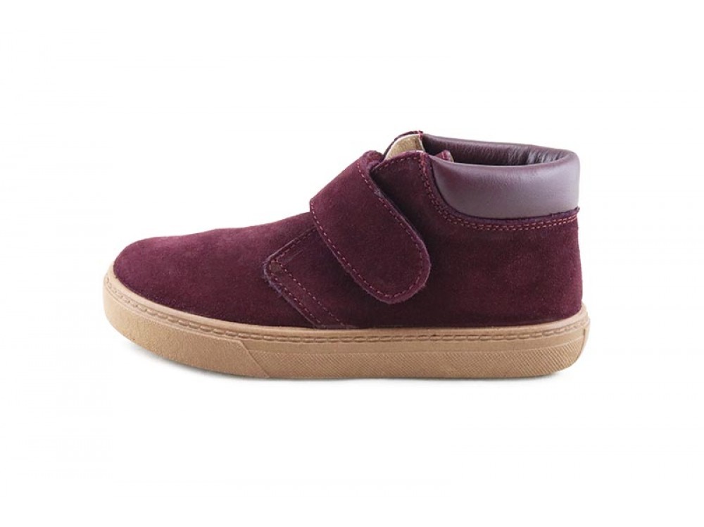 Bota serraje berenjena con velcro Igor Tui