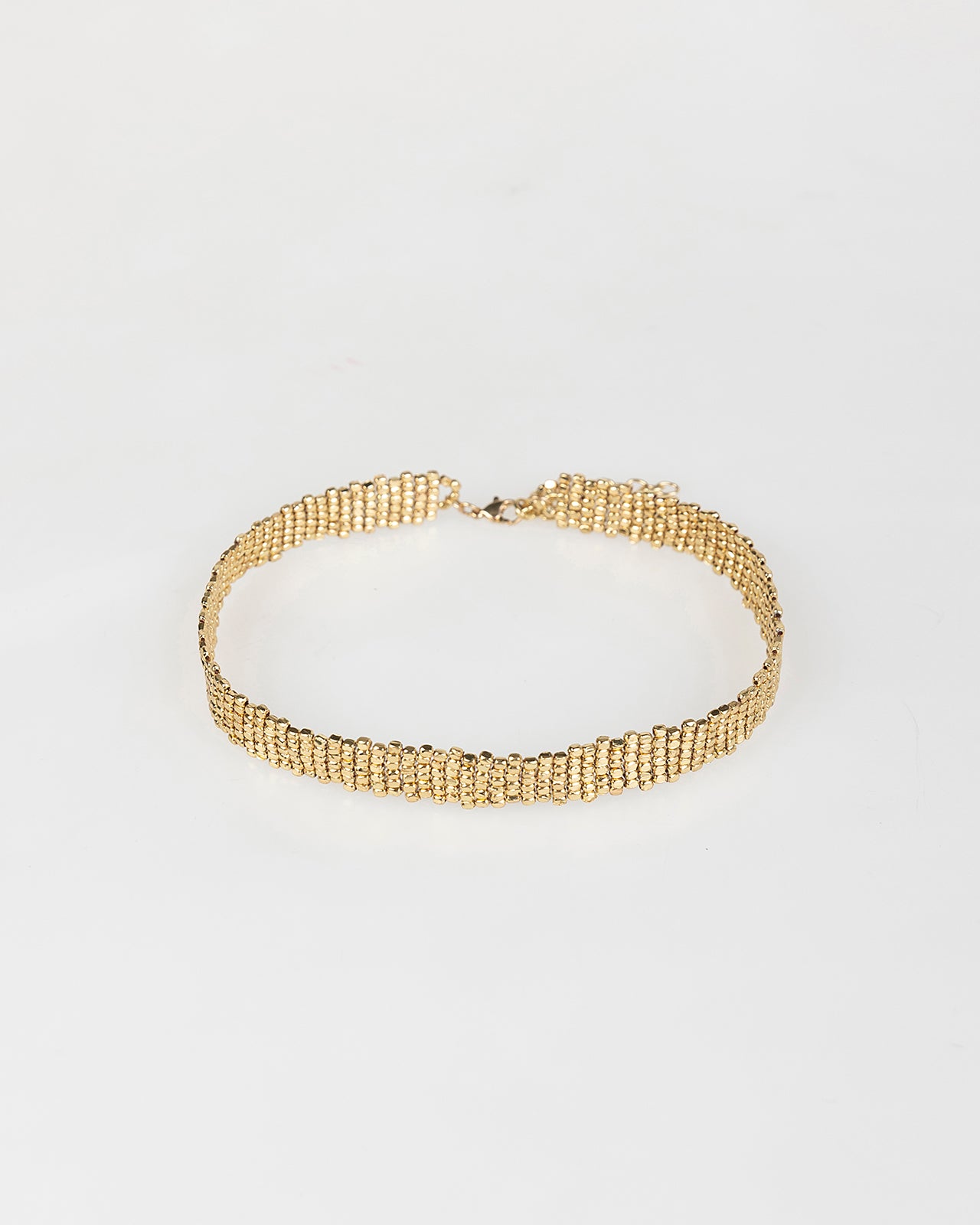 Collar choker dorado