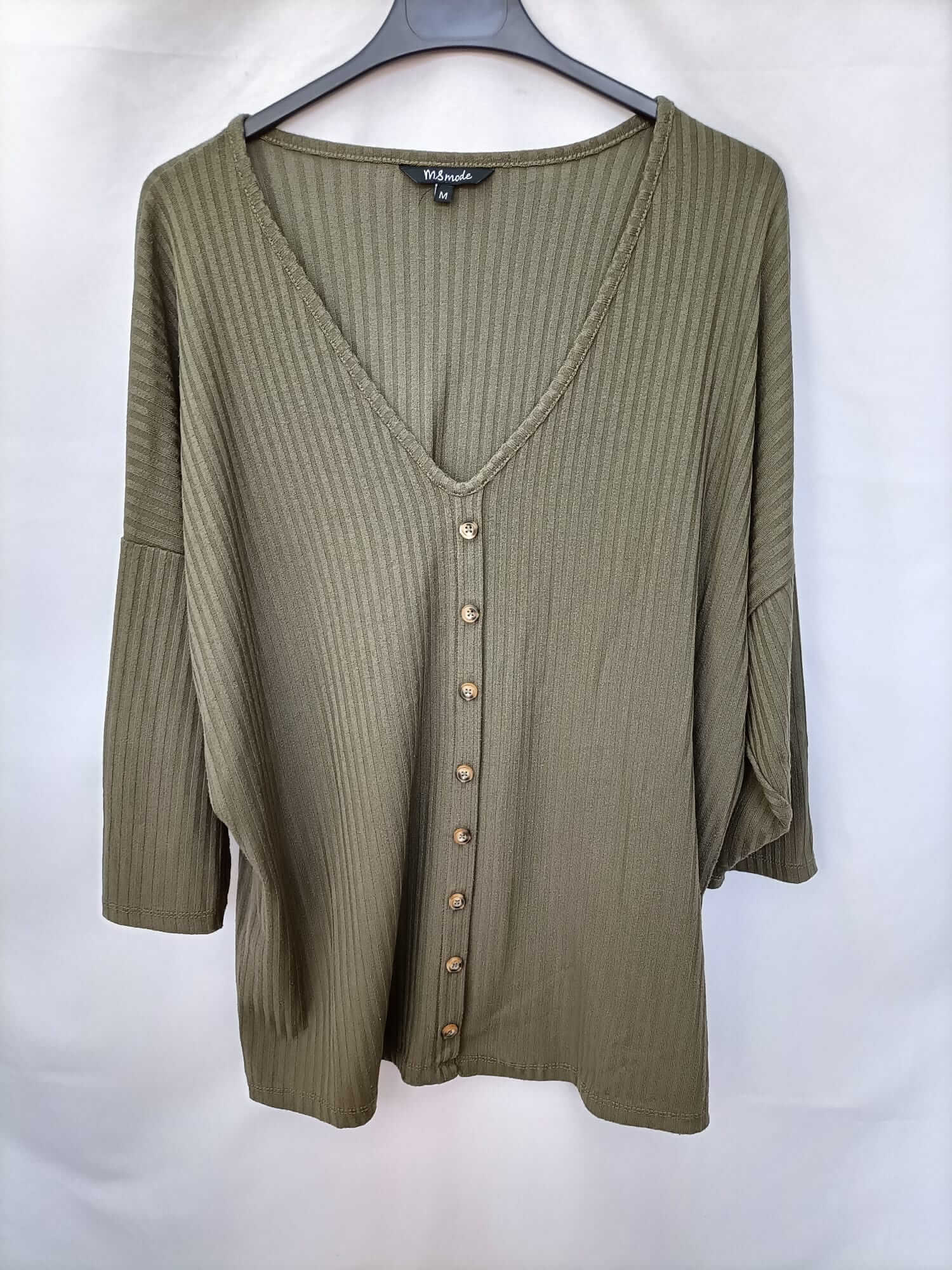 M&MODE. Camiseta verde canalé T.m