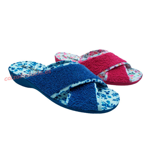 Chinela cruzada Vulca-Bicha en rizo