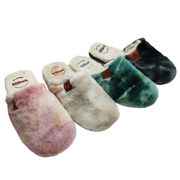 Zapatilla de casa peluda de Gomus