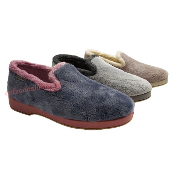 Zapatilla de pelos y suela de esponja G. Muro