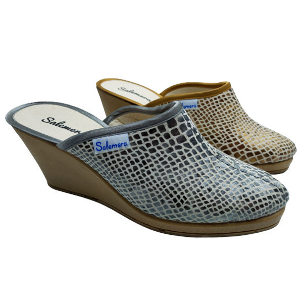 Zueco cuña alta estampado Boa oro y plata