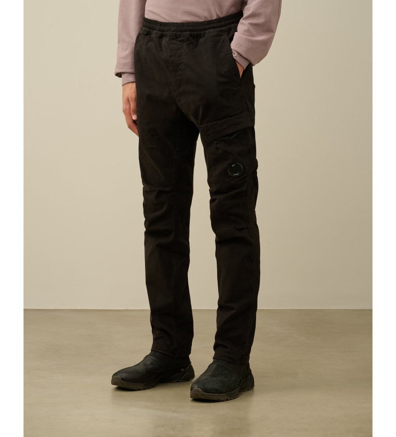 C.P. Company Pantalón cargo Ergonomic Lens negro