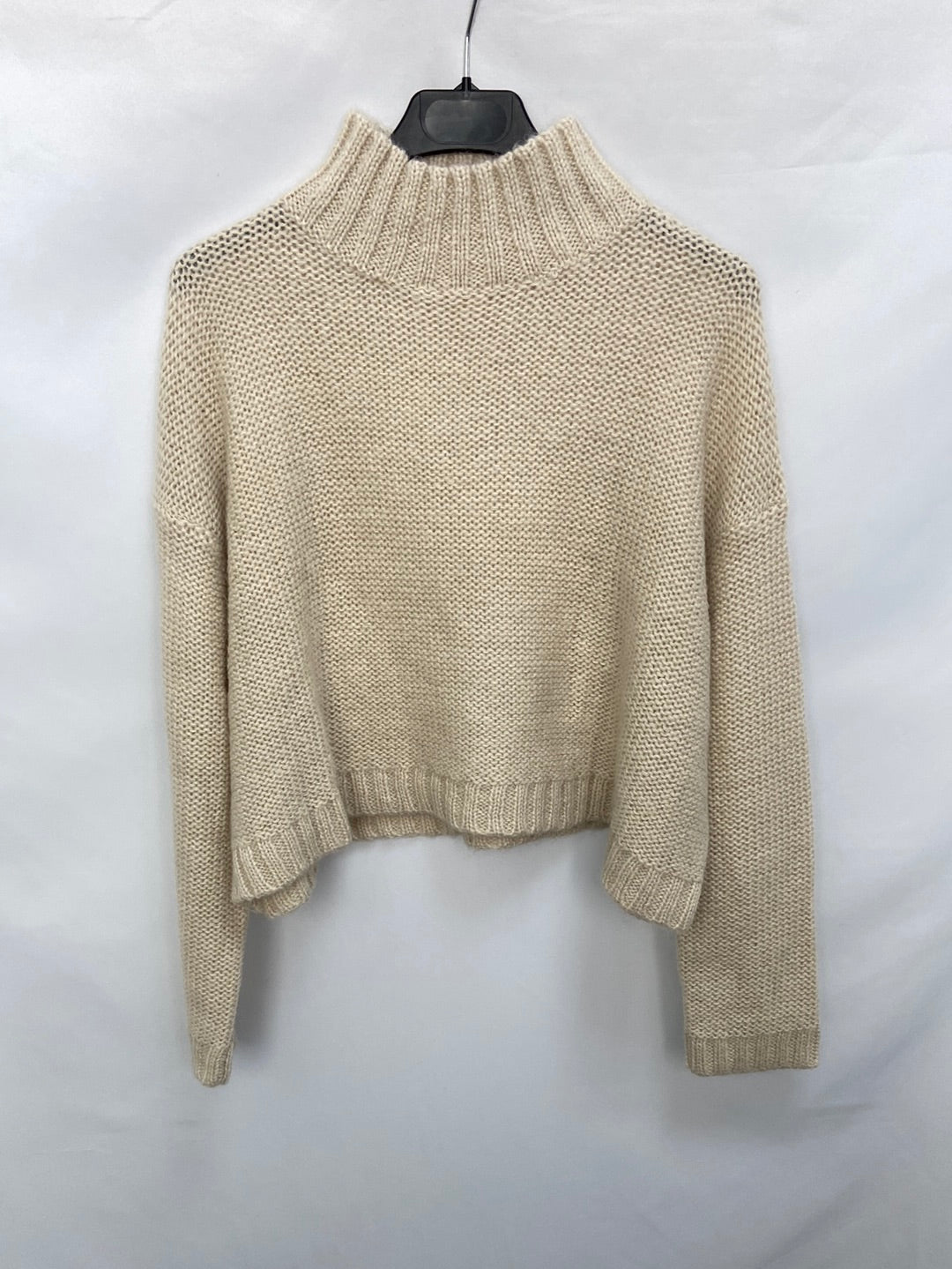 BELLEROSE.Jersey beige cortito T.s