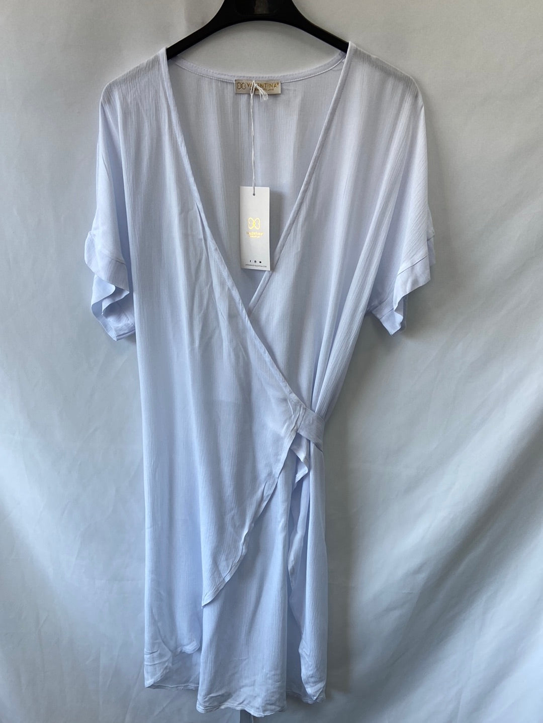 VALENTINA.Vestido blanco cruzado T.L (m)