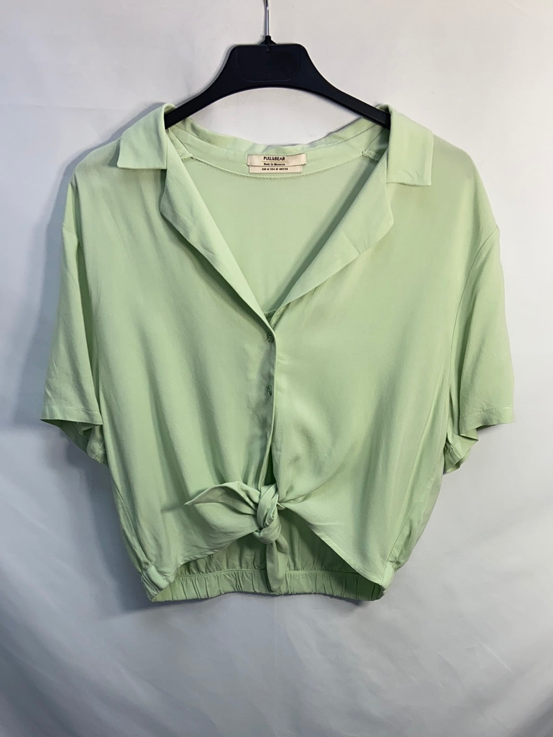 PULL&BEAR.Blusa manga corta verde pastel T.M
