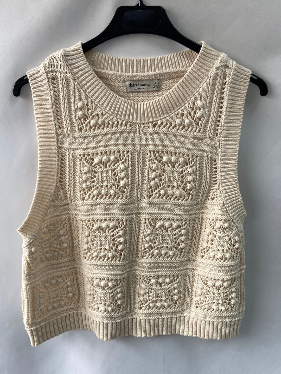 STRADIVARIUS.Top punto beige T.M