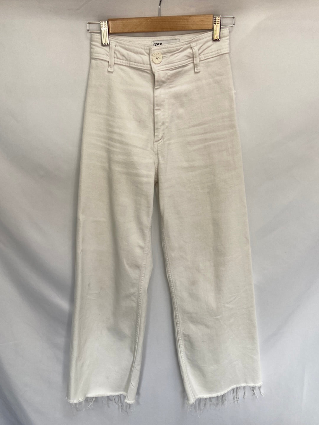 ZARA.Pantalones blancos culotte T.34