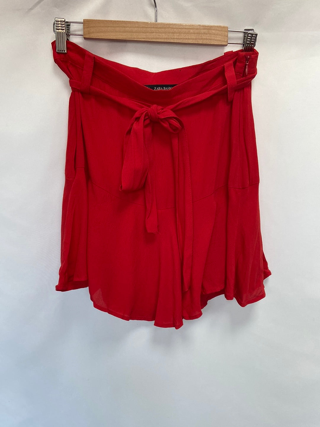 ZARA.Falda pantalón rojo fluido T.L